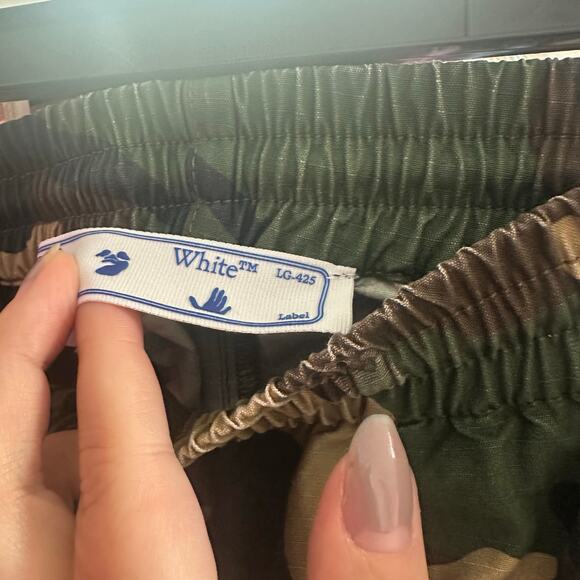 Off White Camo Jogger Pants Green Brown Size Large NWT - Picture 4 of 7